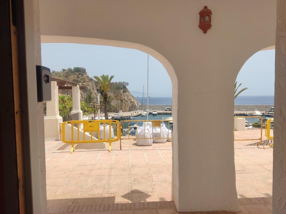 Vistas Al Mar Marina Del Este Almuñécar Exterior foto